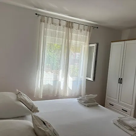 Apartment House Mare Trogir