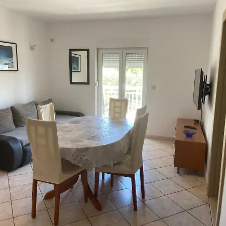 House Mare Trogir