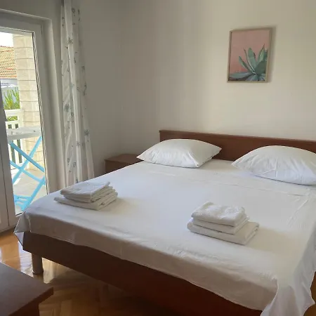House Mare Apartment