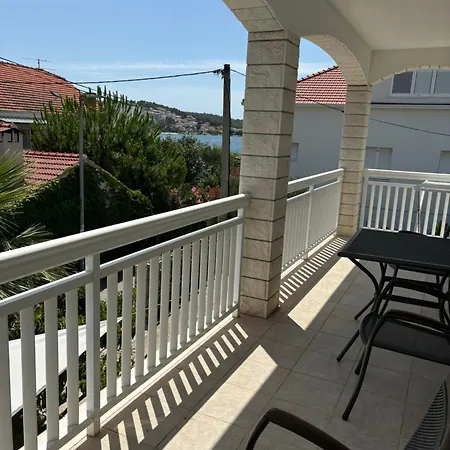 Apartment House Mare Trogir