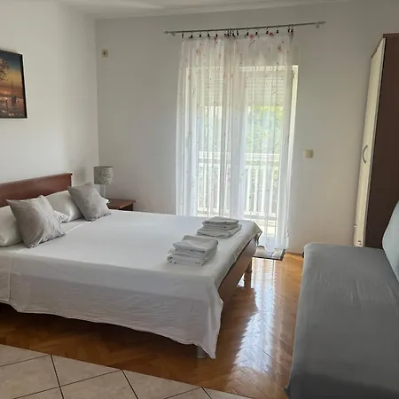 House Mare Apartment *